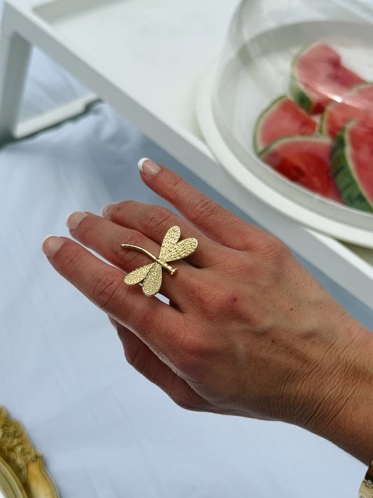 Butterfly ring