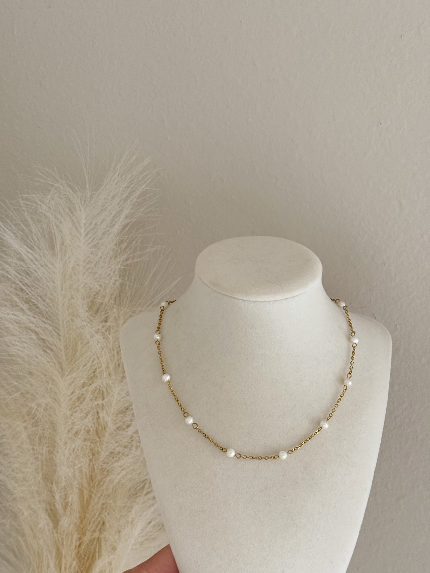Chic necklace