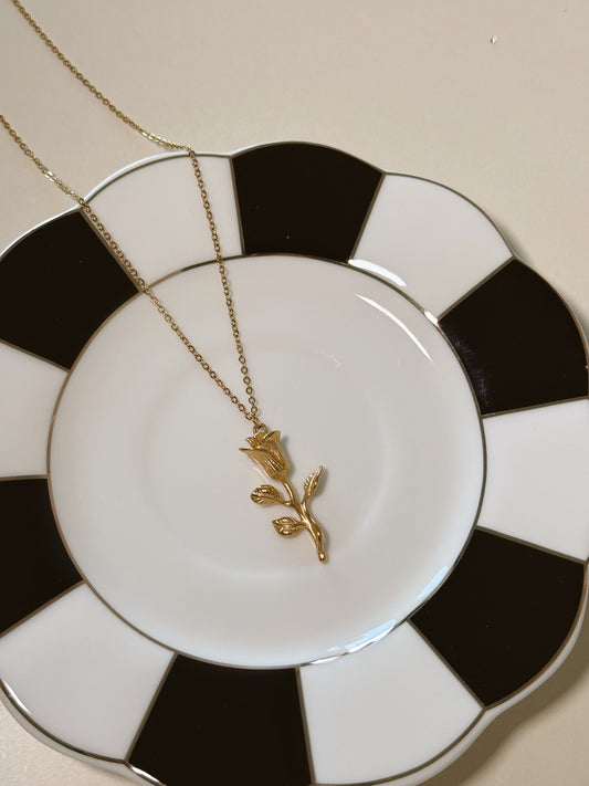 Rose necklace